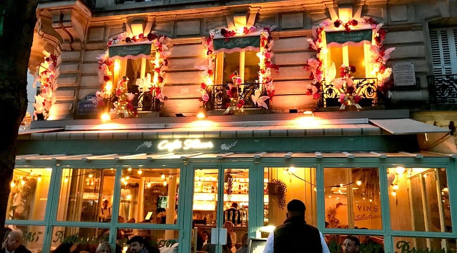 Dónde desayunar en París cerca de la Torre Eiffel: Cafe Fleur Paris
